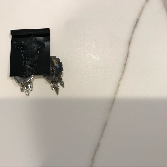 SPIRIT OF THE RED HORSE STERLING EARINGS - NEVER WORN - Picture 3 of 4